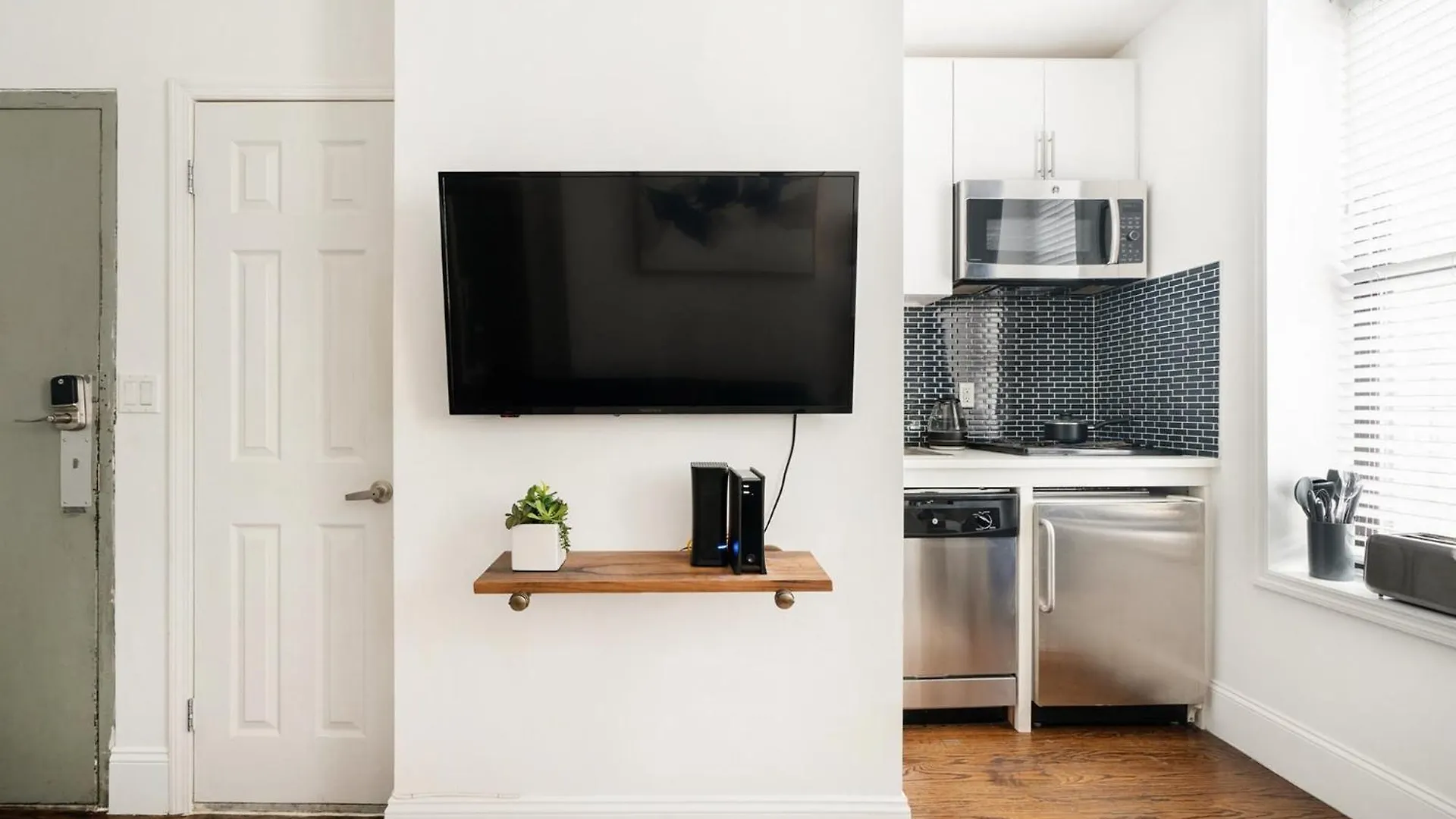 69-2B Prime Lower East East Brand New 1Br Apt New York United States
